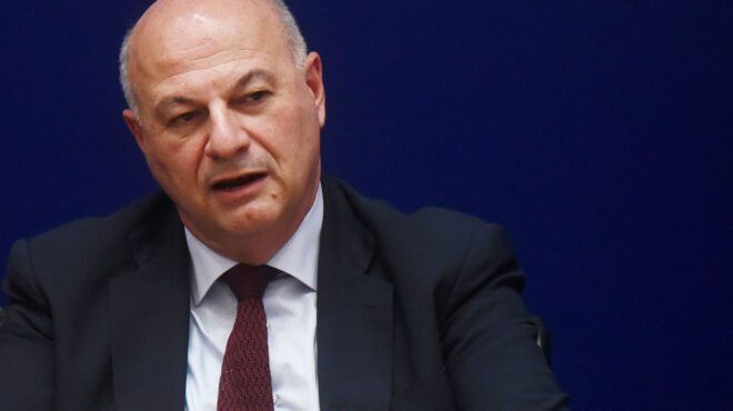 οπεκεπε-ο-λόγος-της-επιβολής-του-προστ-563691391