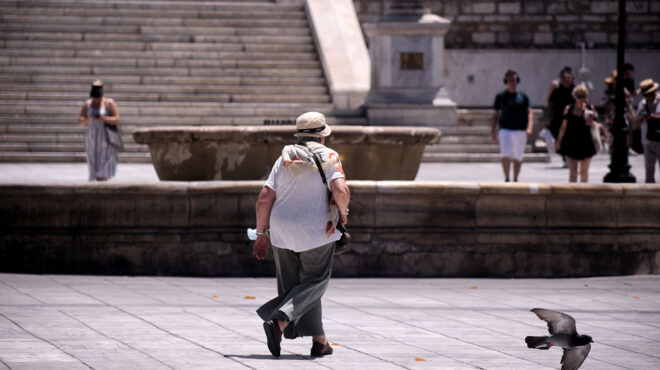 καιρός-επιμένει-ο-καύσωνας-πού-έφθα-563702554
