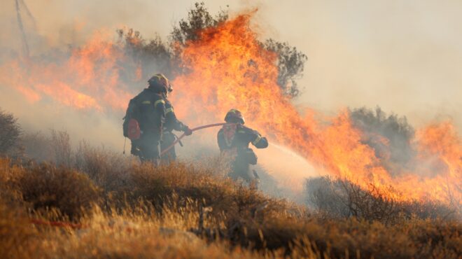 reuters-οι-φωτιές-στην-κρήτη-μέσα-από-την-κάμ-563695735