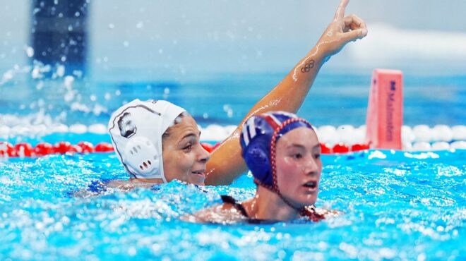 πόλο-γυναικών-στον-τελικό-του-παγκοσμ-563726158