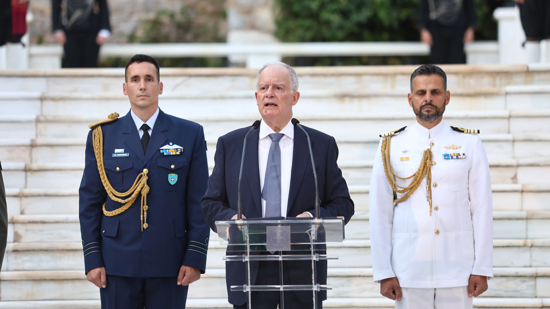 Προεδρικό Μέγαρο: Τα κλικ, τα χαμόγελα και οι απουσίες από τη δεξίωση για τη Δημοκρατία-8