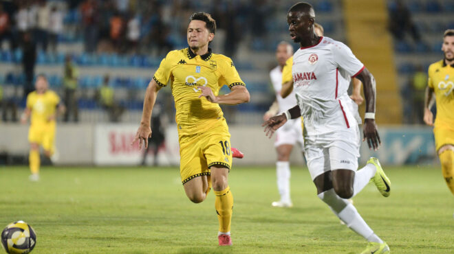 κατέρρευσε-σε-τρία-λεπτά-ο-αρης-και-ψάχ-563733748