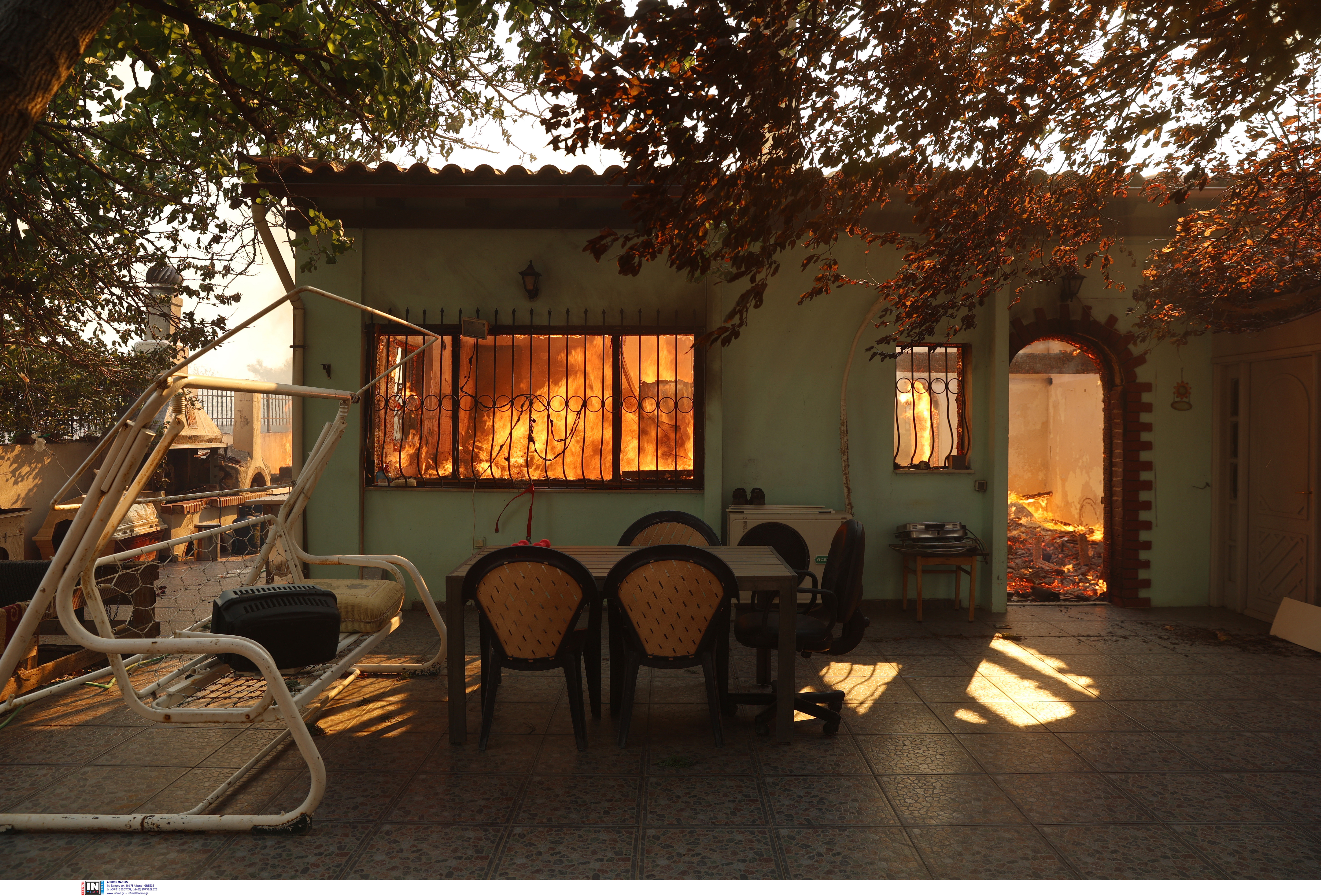 Εικόνες αποκάλυψης από τα πύρινα μέτωπα – Κάηκαν σπίτια, στάχτη δάση και καλλιέργειες-6