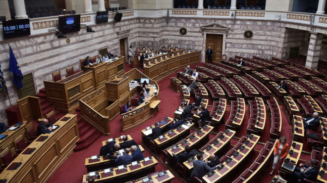βουλή-οπεκεπε-αντιδράσεις-επί-της-δ-563739997