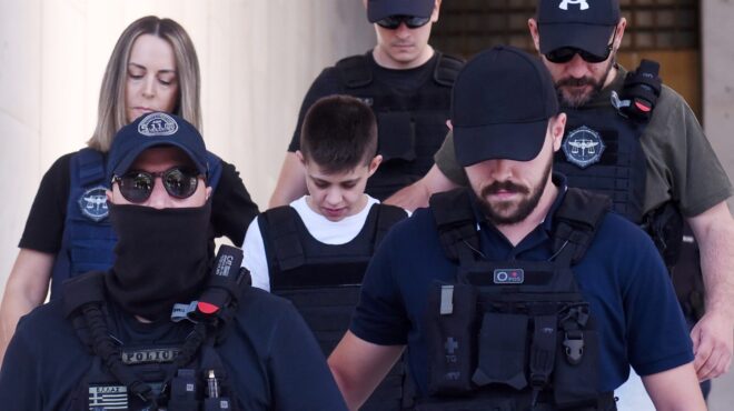 εγκλημα-στο-γυαλί-563711596