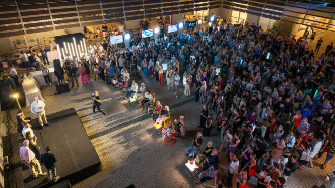 η-μεγάλη-αρχιτεκτονική-γιορτή-της-αθή-563710768