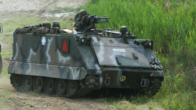 στο-τραπέζι-με-τις-ηπα-για-τις-βάσεις-563739913