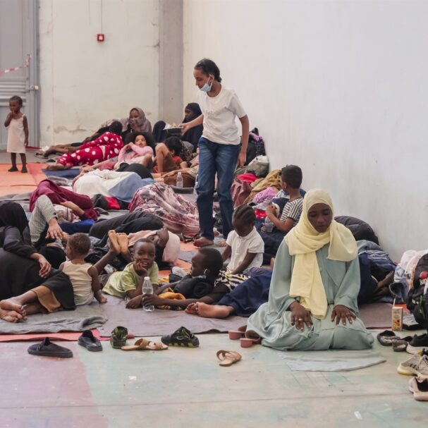 μοντέλο-εβρου-για-τις-ροές-από-τη-λιβ-563712532