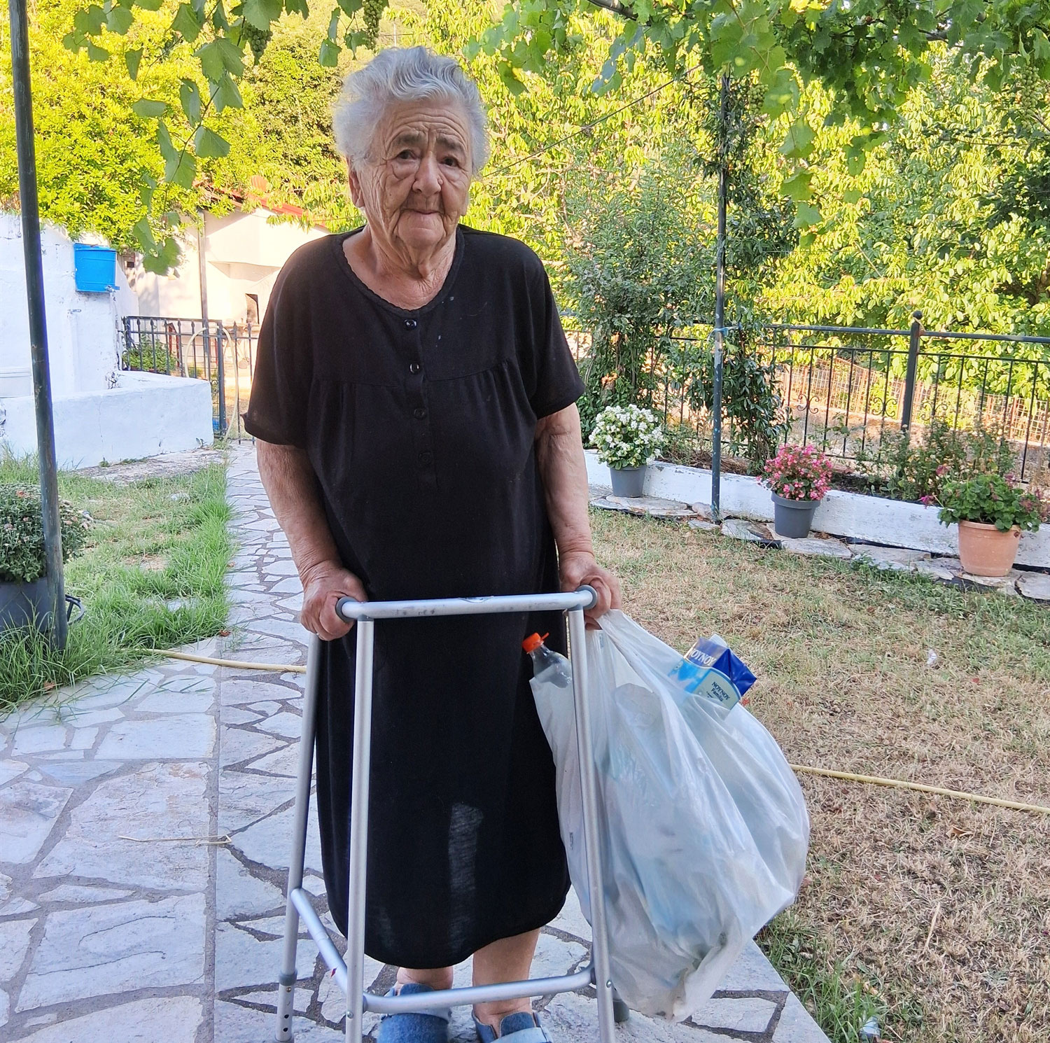 Η γιαγιά της ανακύκλωσης-1