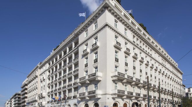 ανοδικά-έσοδα-και-πληρότητες-για-τη-λ-563709397