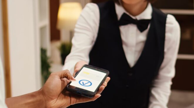 κομισιόν-προθεσμία-δύο-μηνών-στην-ελλ-563709349