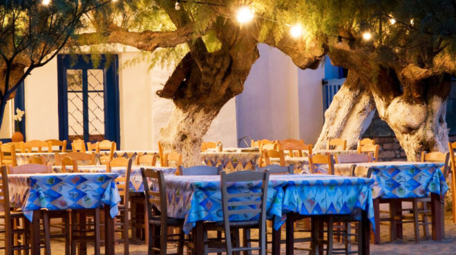 στην-ηπειρωτική-ελλάδα-για-διακοπές-563715478