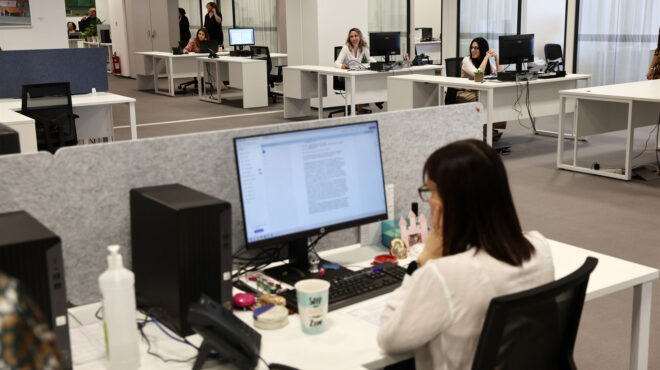 μηνιαίες-δηλώσεις-φπα-για-92-000-επαγγελμα-563697730