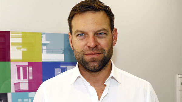 Τσουνάμι σε τσαγιέρα-1