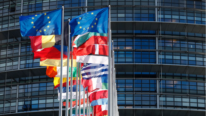 ενας-επώδυνος-συμβιβασμός-με-τις-ηπα-563740081