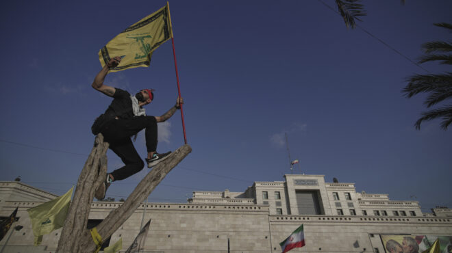 ισραήλ-βλέπει-απειλές-ανασυγκρότηση-563715760