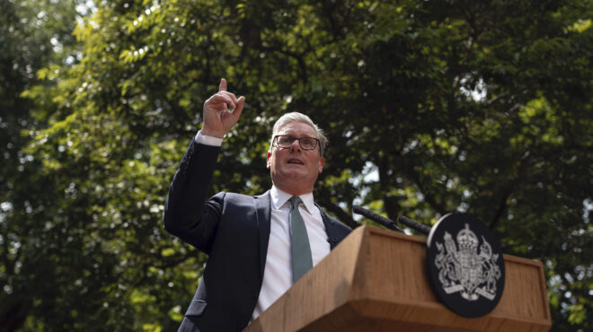 ο-κιρ-στάρμερ-υπό-πίεση-καθώς-συμπληρώ-563693902