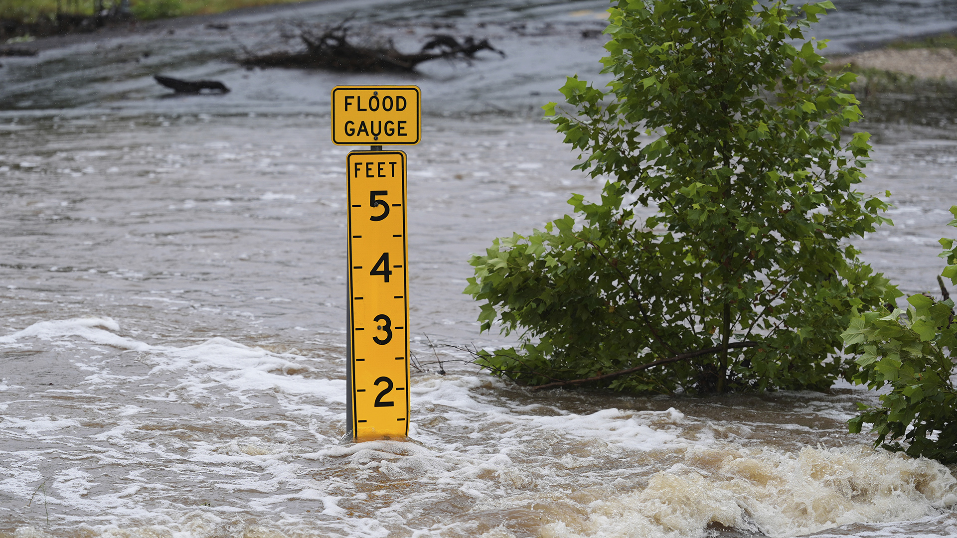 ΗΠΑ: Τουλάχιστον 24 νεκροί από τις πλημμύρες στο Τέξας – Αγωνία για τους αγνοούμενους-2