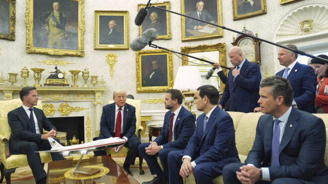 τραμπ-δασμοί-100-στη-ρωσία-αν-δεν-υπάρξει-563714488