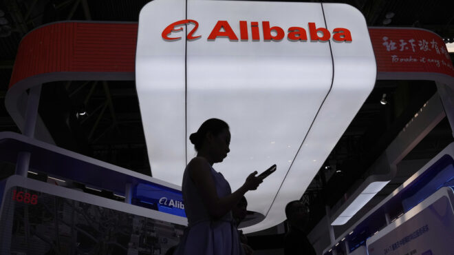 h-alibaba-απαντά-στη-meta-με-τα-δικά-της-έξυπνα-γ-563739109