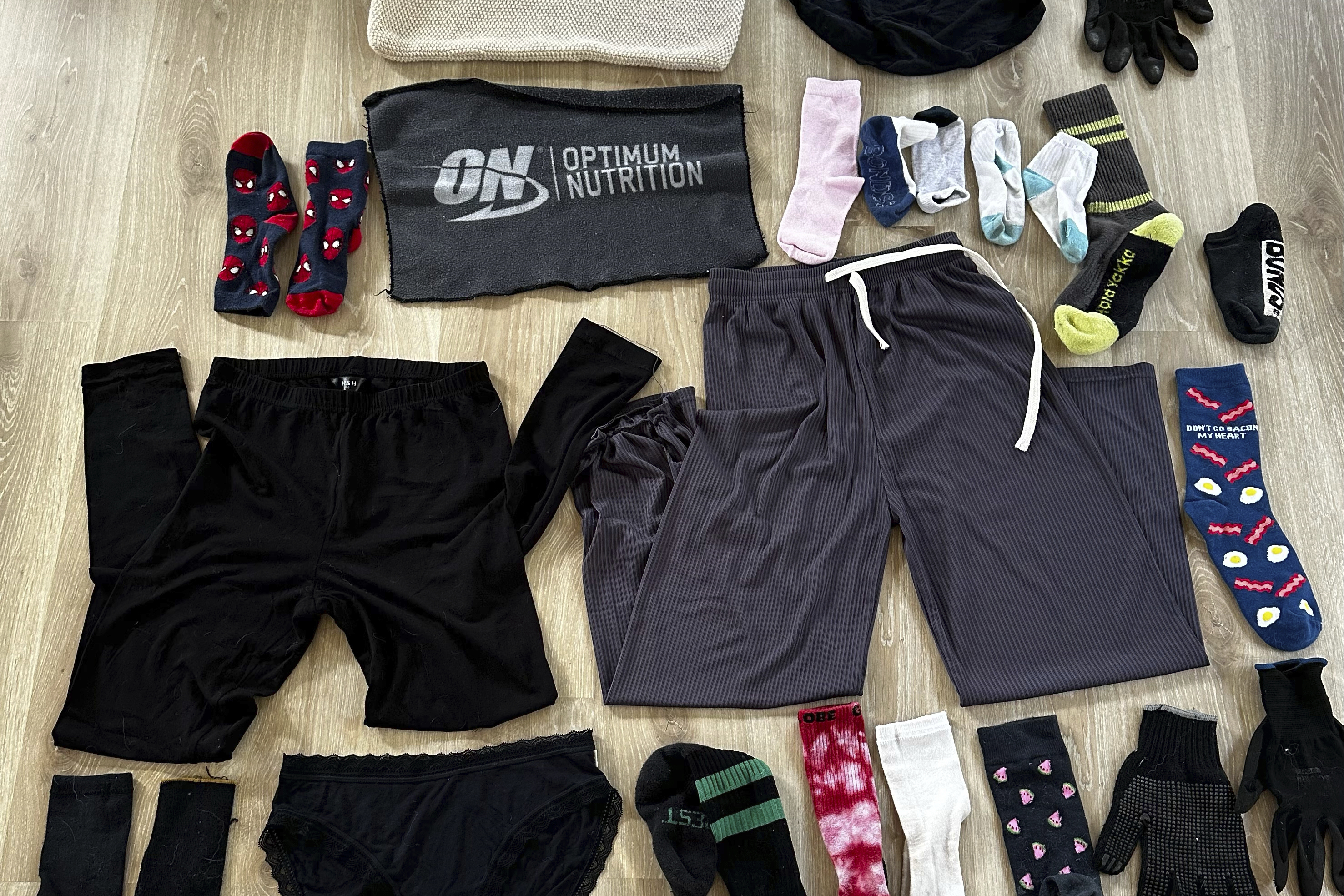 Ο Λεονάρντο ντα Πίντσι δεν θέλει χάδια, αλλά τα εσώρουχα μιας ολόκληρης γειτονιάς-1