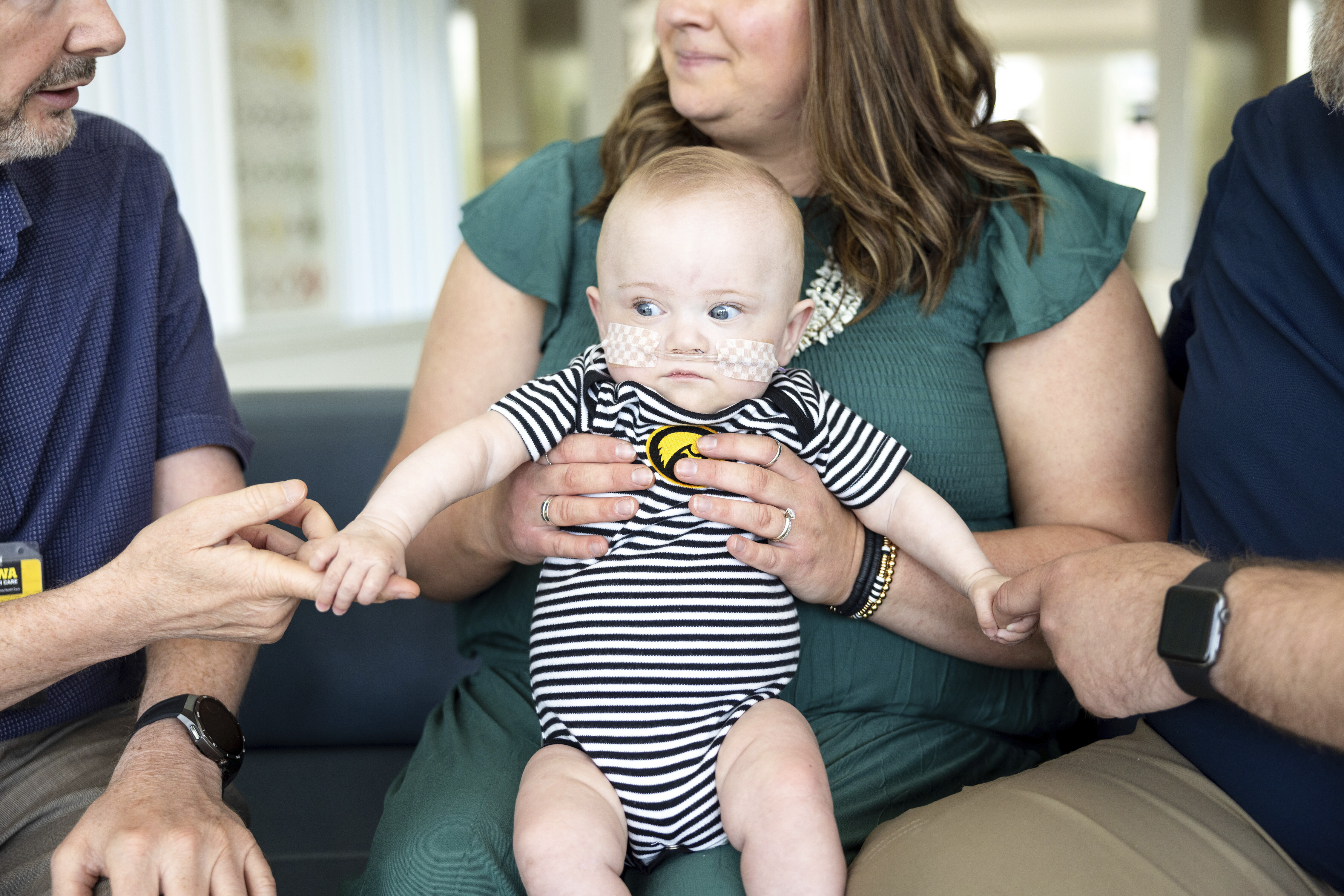 Το πιο πρόωρο μωρό του κόσμου γιορτάζει τα πρώτα του γενέθλια-4