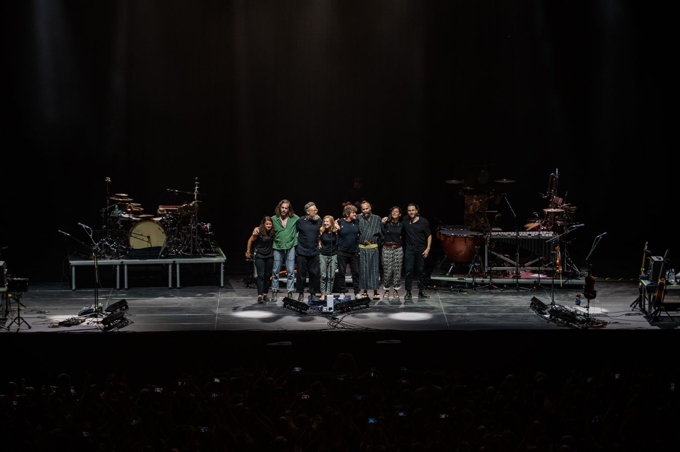 Στην υγειά της Κάιλι και της Μπεθ-8