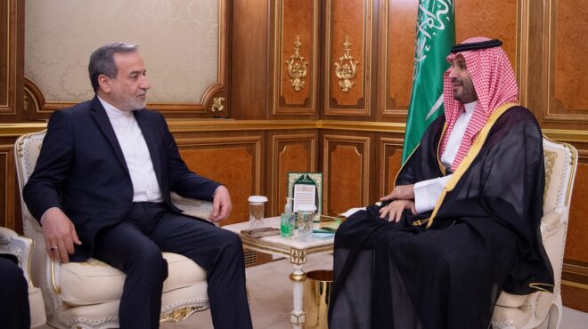 ανοιξε-δίαυλος-επικοινωνίας-ριάντ-τ-563705530