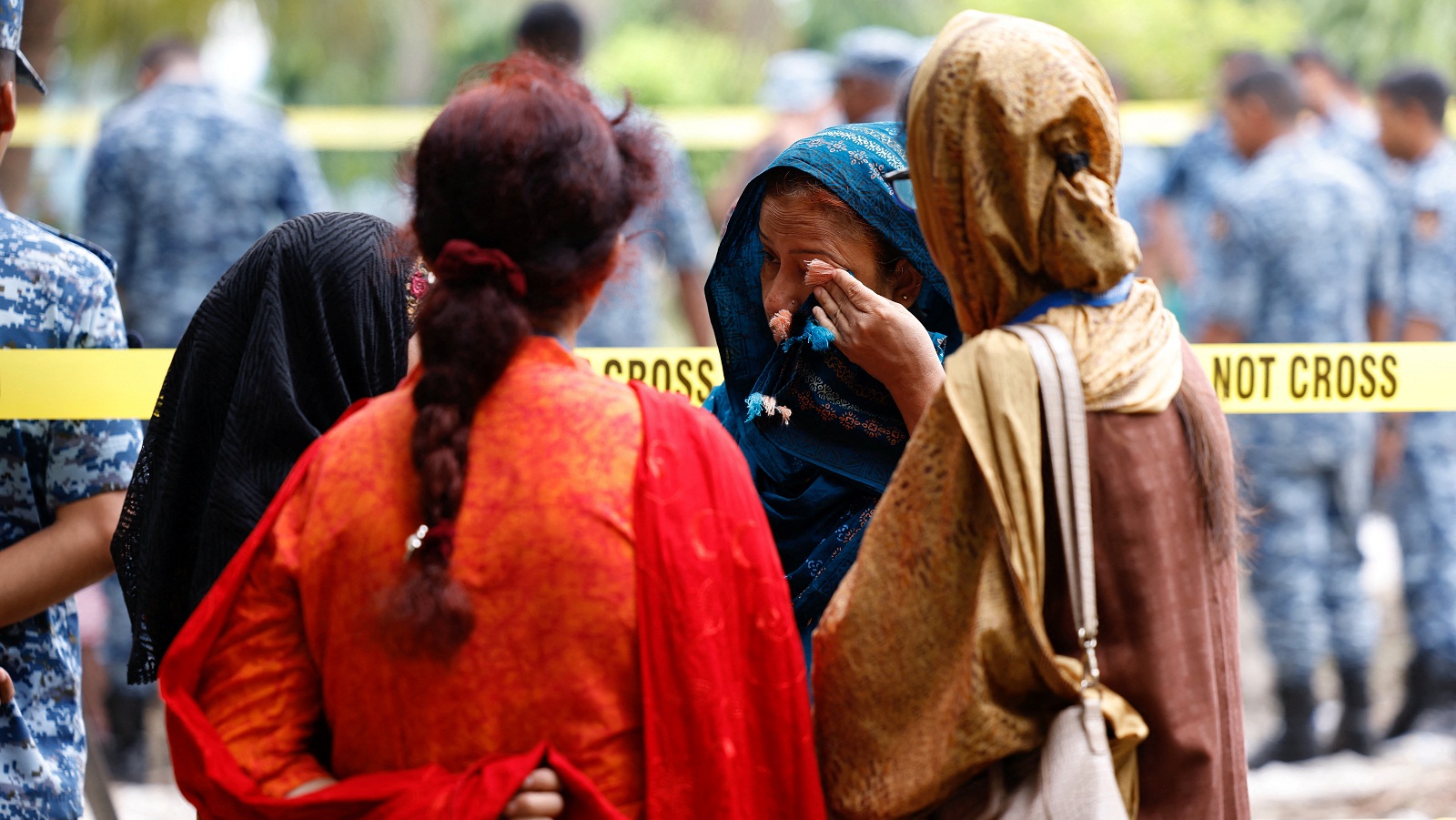 Μπανγκλαντές: Στους 27 ανέρχονται οι νεκροί από τη συντριβή στρατιωτικού αεροσκάφους, ανάμεσά τους 25 παιδιά-2