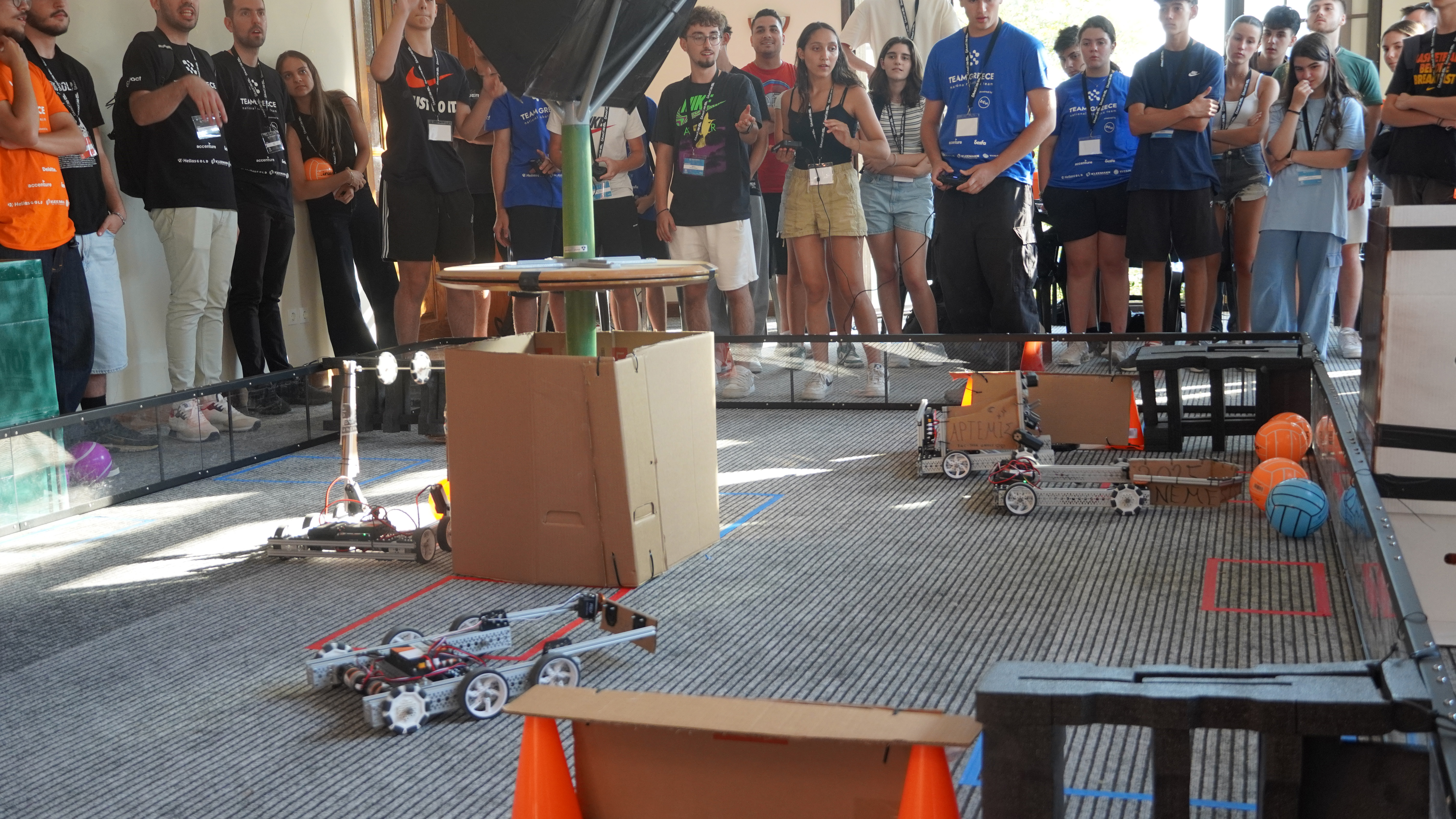 Εθνική Ομάδα Ρομποτικής: «Στο Καρπενήσι δουλεύουμε όπως οι πολυεθνικές»-3