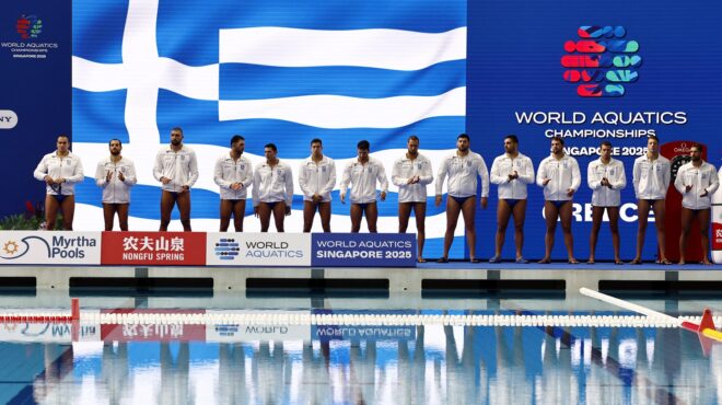 εθνική-πόλο-ανδρών-περίπατος-με-την-κί-563713849