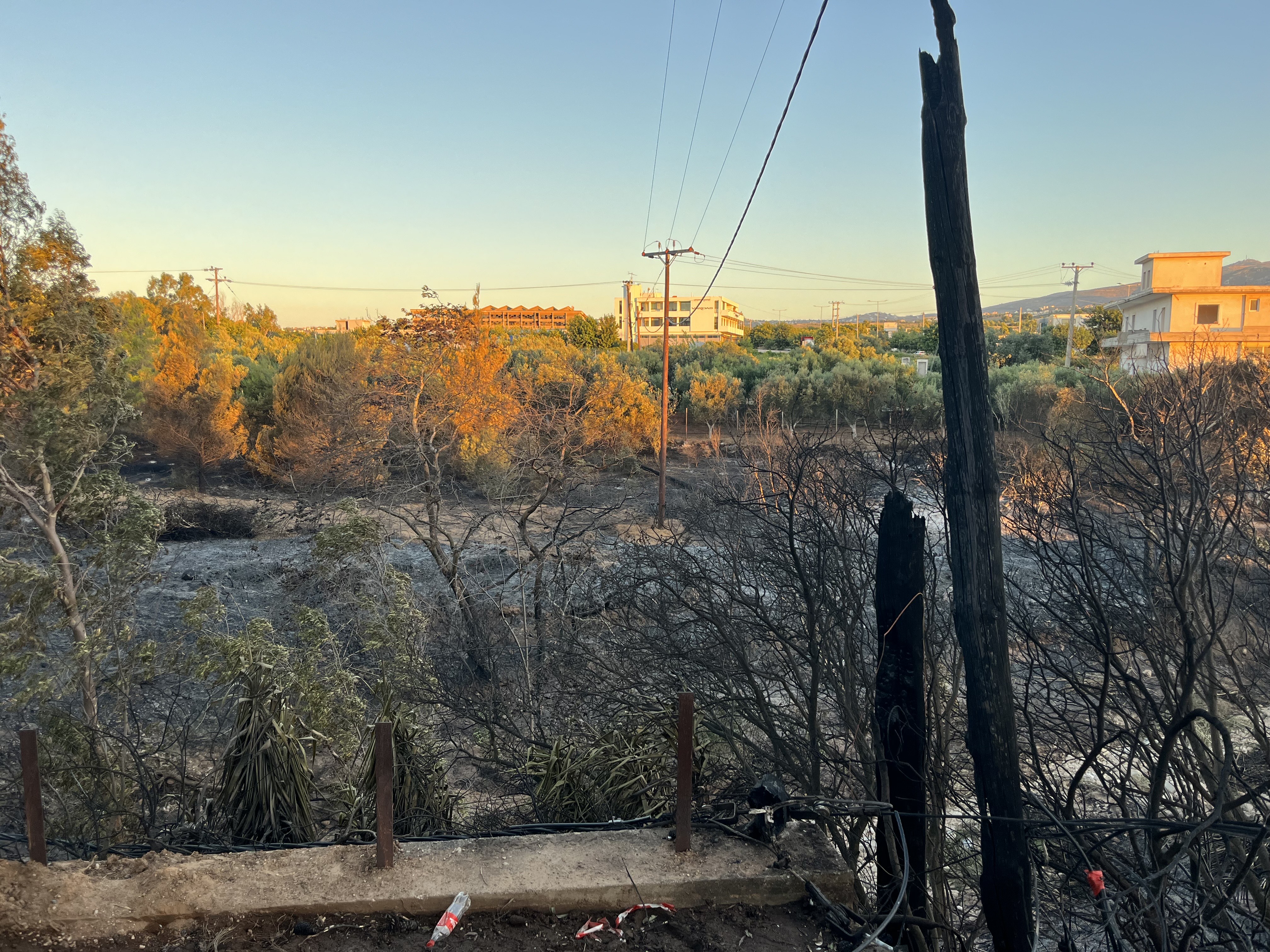 «Οι πυροσβέστες μπήκαν κυριολεκτικά μέσα στη φωτιά»-2