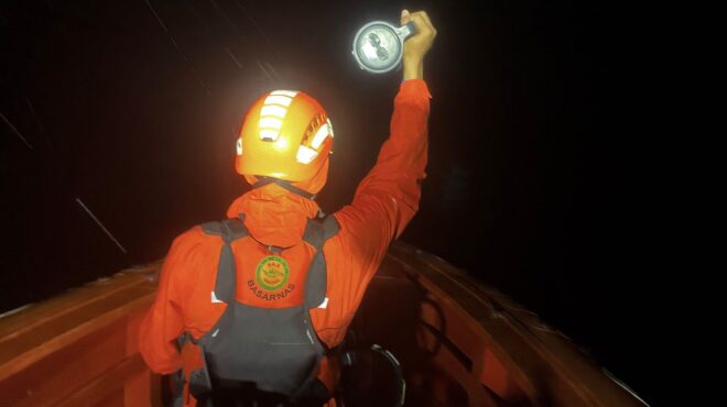 ινδονησία-νέο-ναυάγιο-ανοικτά-της-σου-563715436