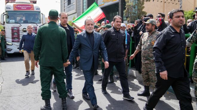 η-τεχεράνη-ζυγίζει-την-προμήθεια-πολε-563691448