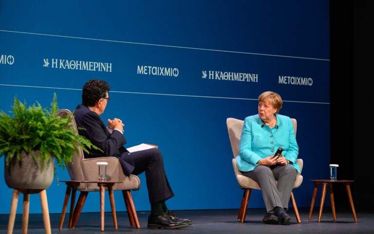 live-η-συζήτηση-της-ανγκελα-μέρκελ-με-τον-α-563694493