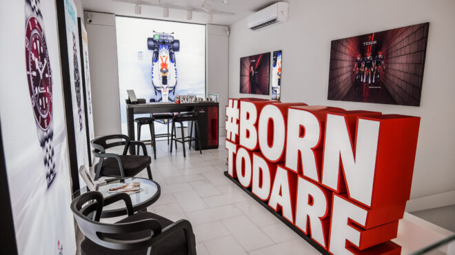 ένα-pop-up-store-της-tudor-εμφανίστηκε-ξαφνικά-στην-ο-563710156