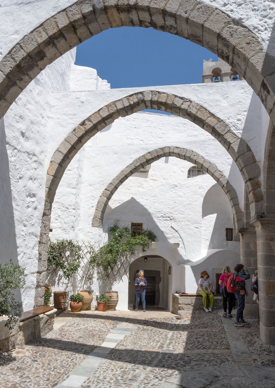 Πάτμος: Το νησί που λατρεύουμε να επιστρέφουμε-1