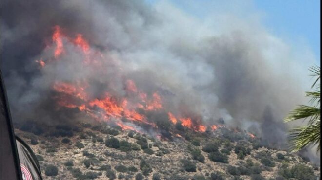 φωτιά-στον-αγιο-δημήτριο-κορωπίου-σ-563698177