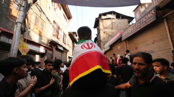 ανοιξε-δίαυλος-επικοινωνίας-ριάντ-τ-563704363