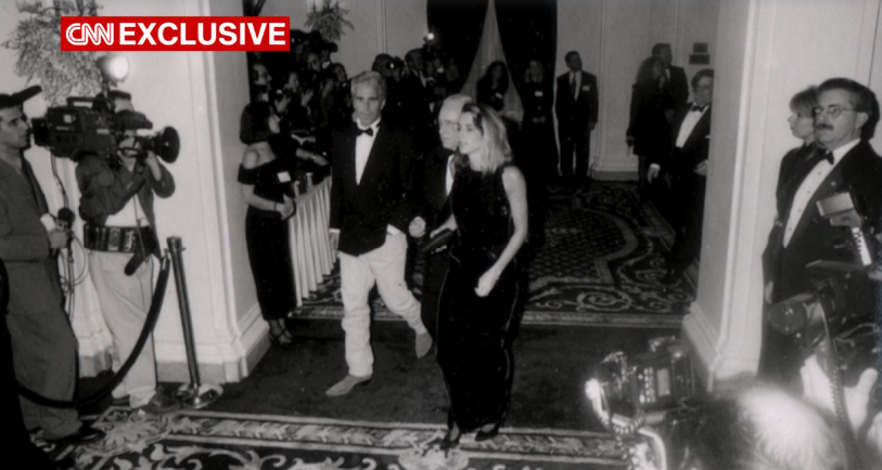 CNN: Στη δημοσιότητα νέες φωτογραφίες με τον Επστάιν στον γάμο του Τραμπ-1