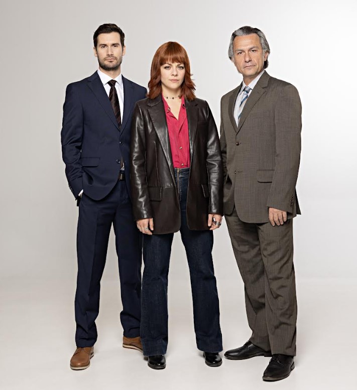 Το «Απαραίτητο φως» έρχεται το φθινόπωρο στην ΕΡΤ-1