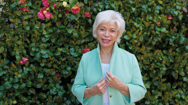 η-ιζαμπέλ-αλιέντε-στη-συνέντευξη-της-ζ-563704432