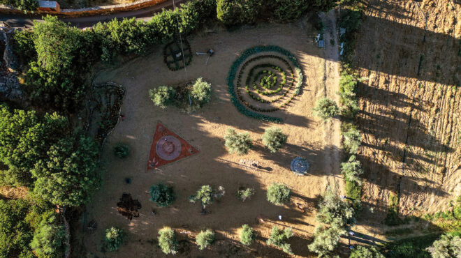 στη-χίο-οι-κήποι-γίνονται-τέχνη-563716207