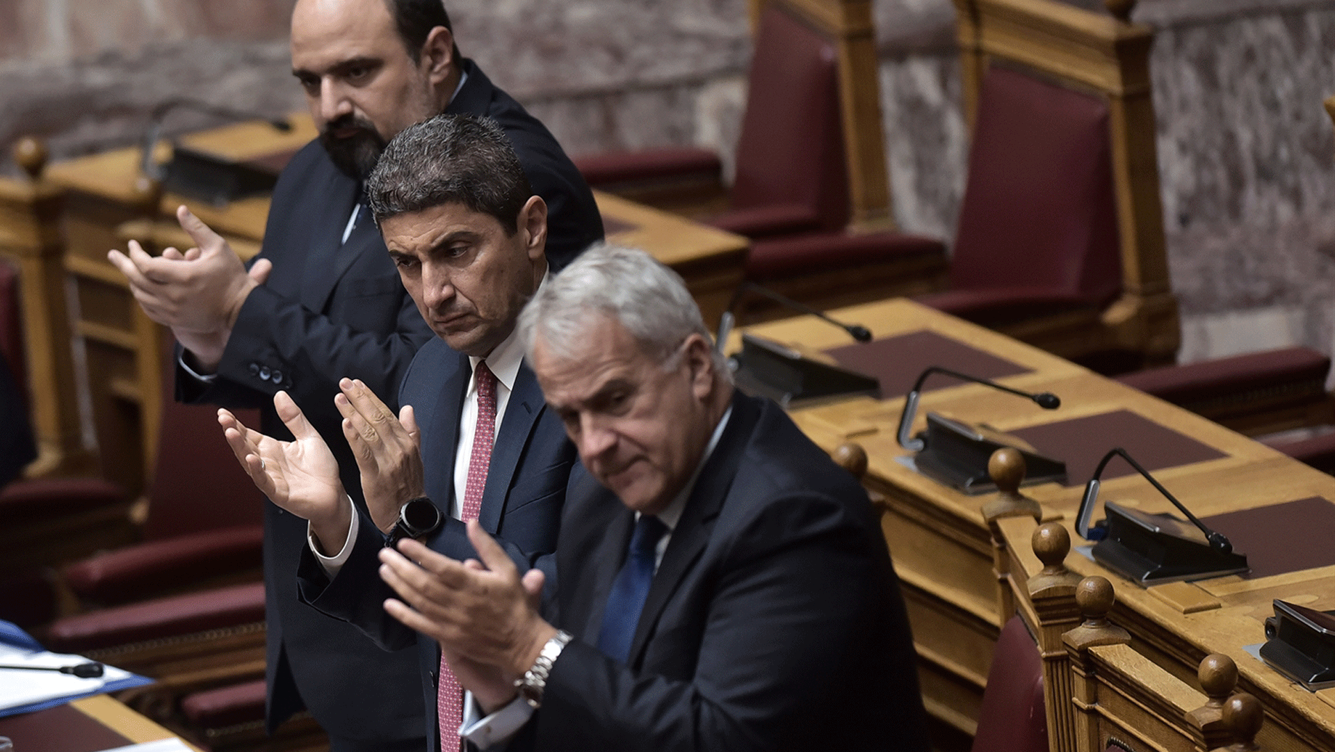 κολυμπώντας-στα-βαλτοτόπια-του-οπε-563724517