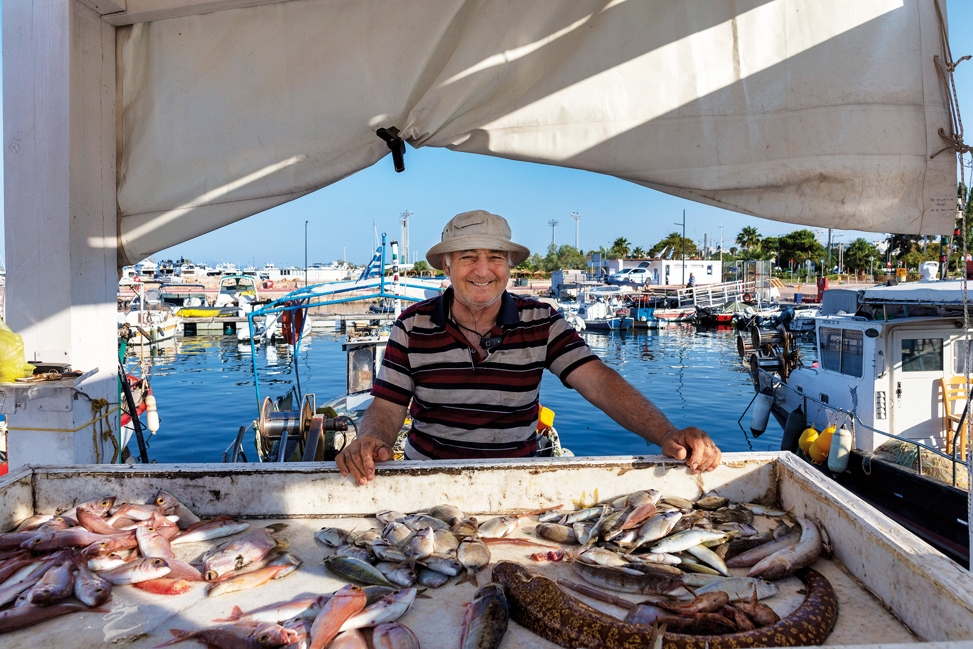 Πώς η Γλυφάδα κερδίζει τη θάλασσά της-4