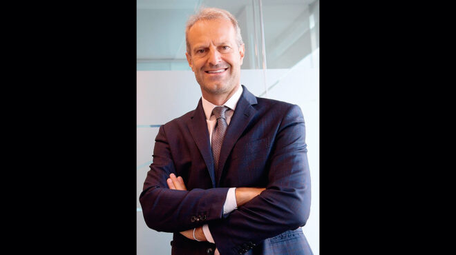 ναι-σε-συνεργασία-με-το-αεροδρόμιο-α-563725546