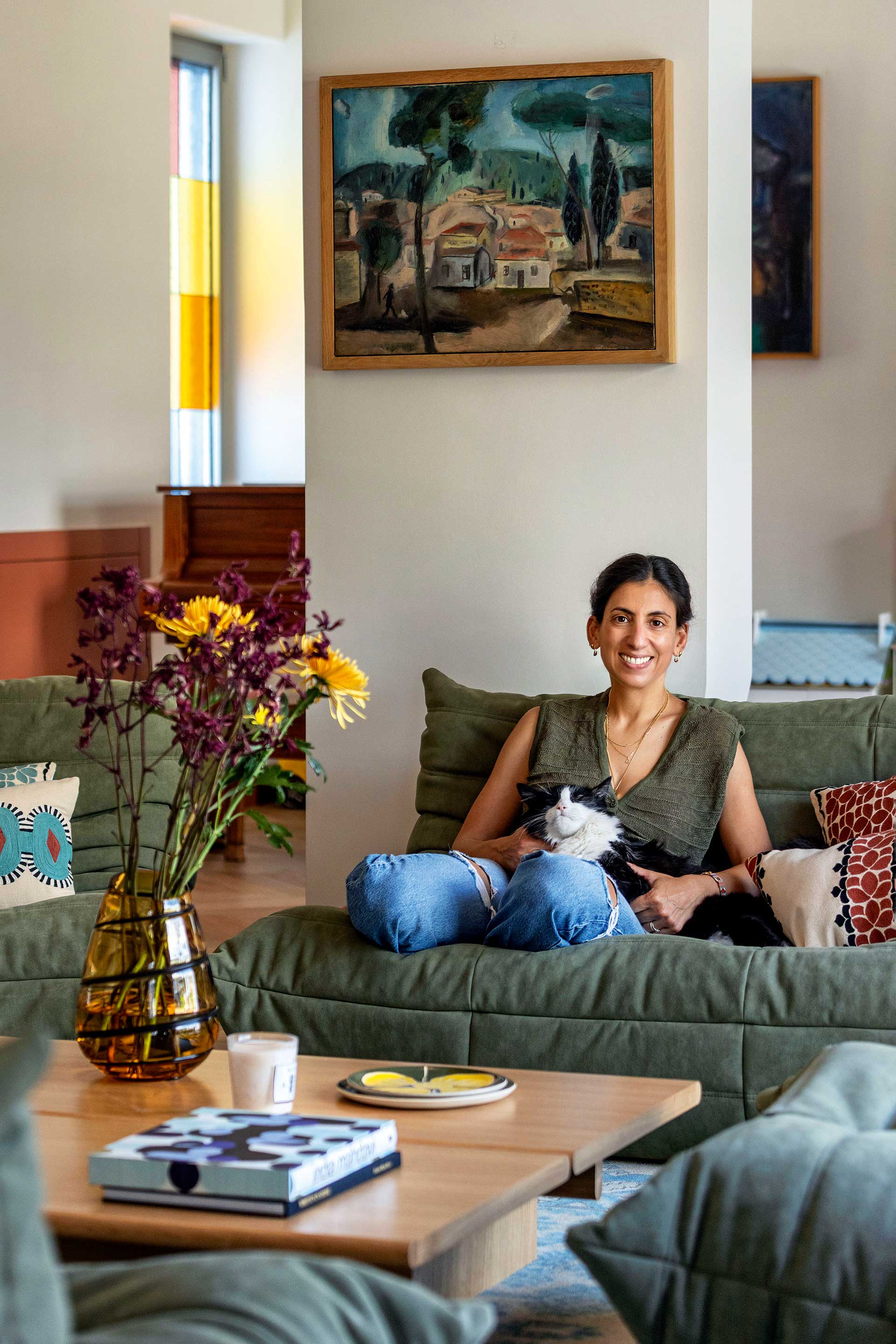 Ενα διαμέρισμα γεμάτο γήινη απλότητα στο Κέντρο-2