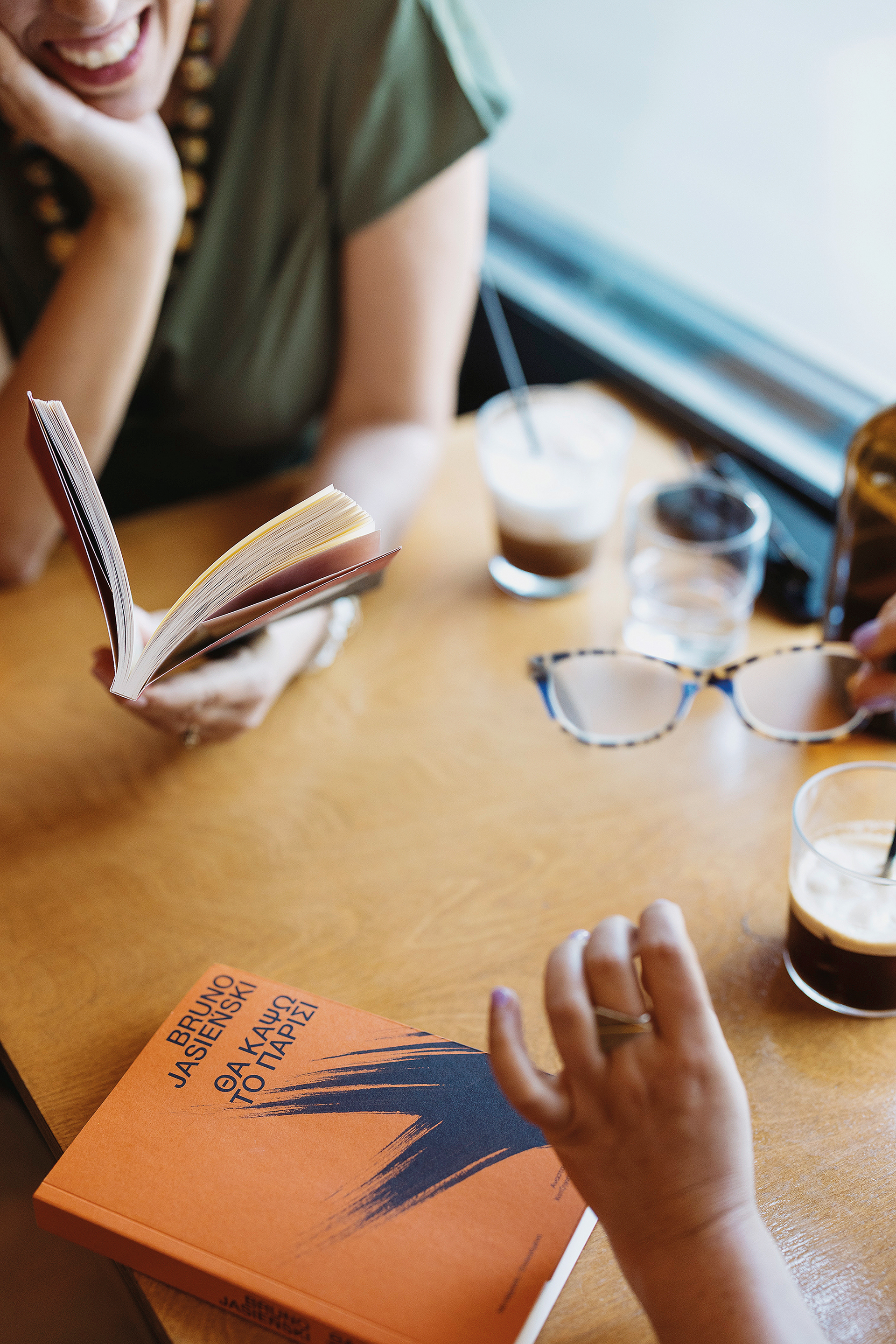 Γιατί αγαπάμε τα μικρά βιβλιοπωλεία;-3