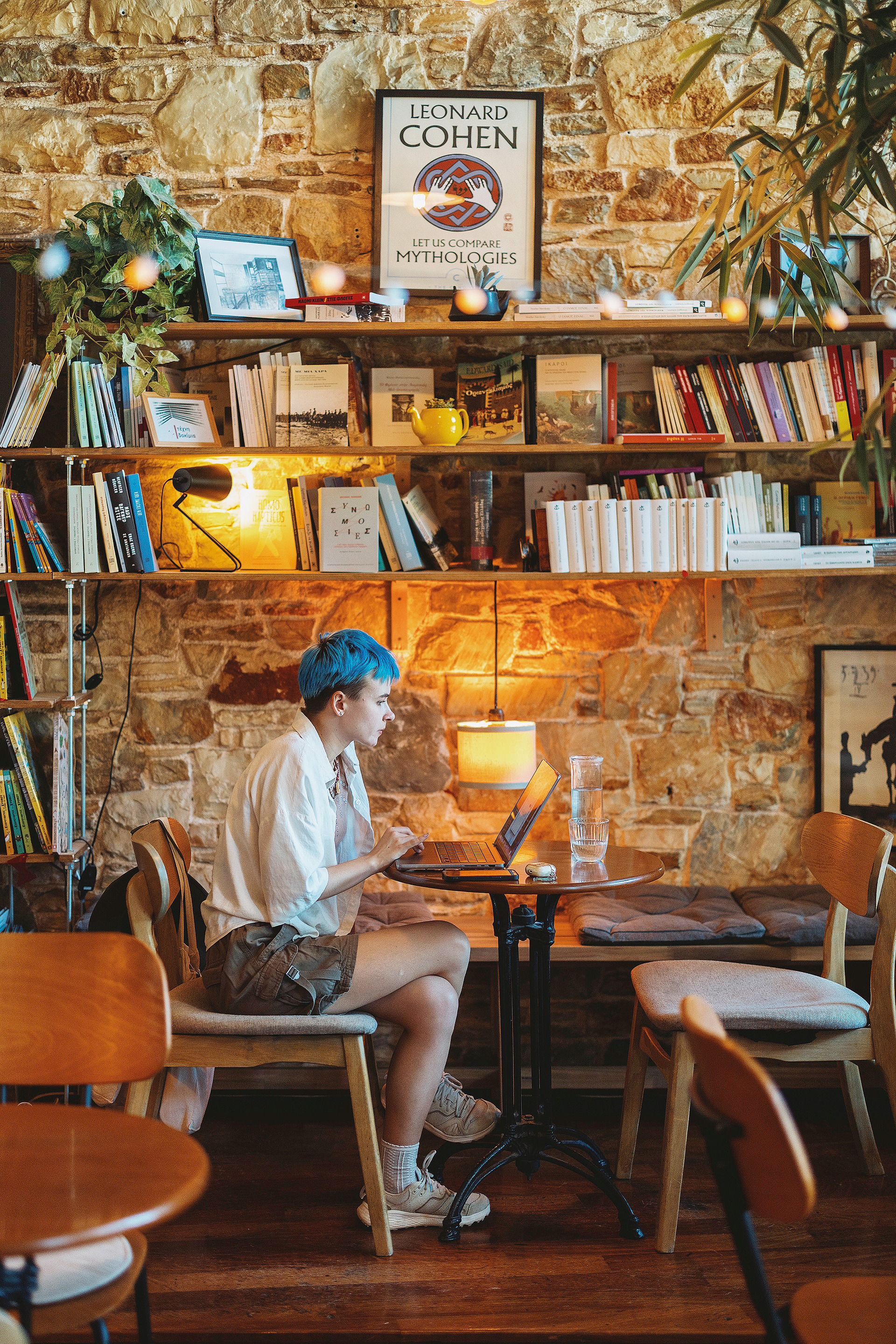 Γιατί αγαπάμε τα μικρά βιβλιοπωλεία;-4