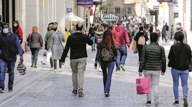 ξεπέρασε-τα-40-δισ-η-καταναλωτική-δαπάν-563735392